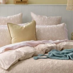 Daisy Quilt Cover -Dream Home Art 21861001 V03