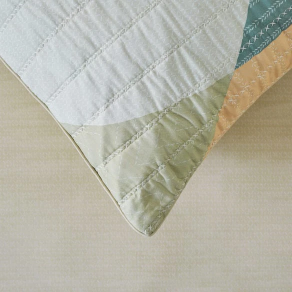 Ravenna Quilt Cover - Berry 6 Ravenna Quilt Cover - Berry - Image 4