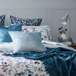 Waverly Quilt Cover - Light Blue -Dream Home Art G WAVERLY 010302 00500 V02