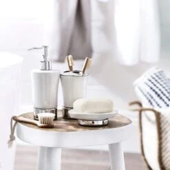 Empire Bathroom Accessories -Dream Home Art 15703701 V02 2