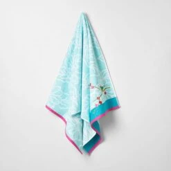 Bird Towel 9 Bird Towel -Dream Home Art 15713501 V01 1