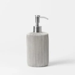 Wyatt Bathroom Accessories -Dream Home Art 19670501 V01 1