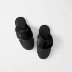 Felt Fur Slip On - Black