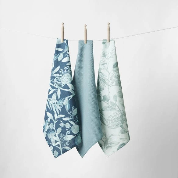 Constantia Tea Towel Set Of 3 4 Constantia Tea Towel Set Of 3 - Image 2