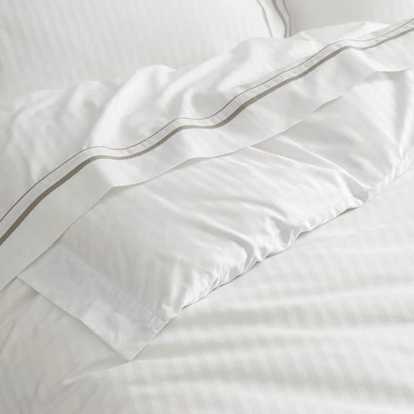 Cambridge Quilt Cover - White Silver 3 Cambridge Quilt Cover - White Silver