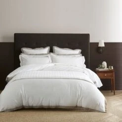 Sussex Quilt Cover -Dream Home Art 21763401 V04 1