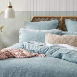 Miranda Quilt Cover 10 Miranda Quilt Cover -Dream Home Art 21849001 V03 1