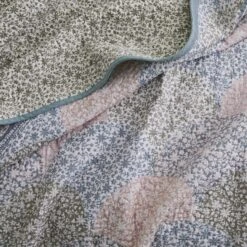 Rosie Bedspread -Dream Home Art 22232701 v02 1