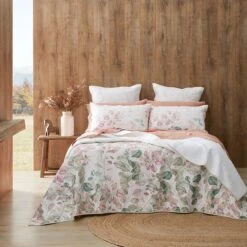 Cotinus Bedspread -Dream Home Art 22541301 V03
