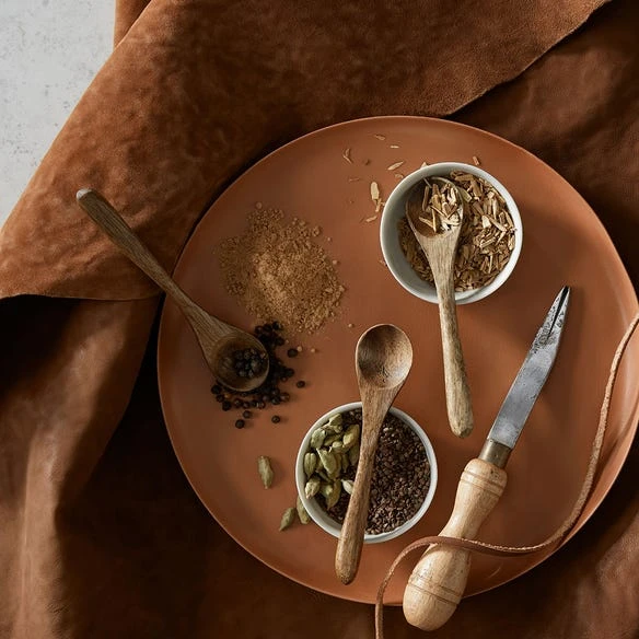 Retreat 250ml Diffuser - Leather And Sandalwood 5 Retreat 250ml Diffuser - Leather And Sandalwood - Image 3