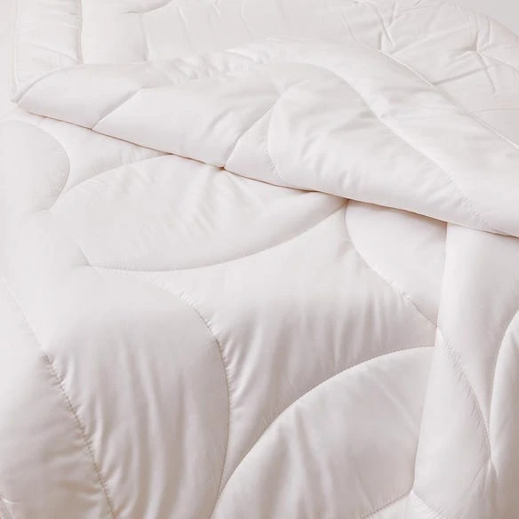 Australian Wool Thermal Quilt 3 Australian Wool Thermal Quilt