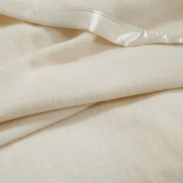 Cooper Woollen Blanket - Natural White 3 Cooper Woollen Blanket - Natural White