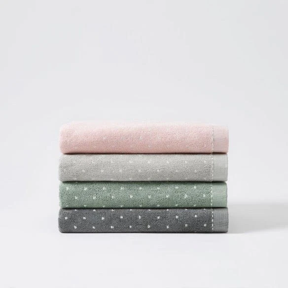 Dorothy Towel - Silver 4 Dorothy Towel - Silver - Image 2