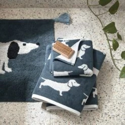 Frankie Towel 9 Frankie Towel -Dream Home Art M F Frankie Dog Towels Slate Blue Ivory 213784 R LS Mother Earth V2 2