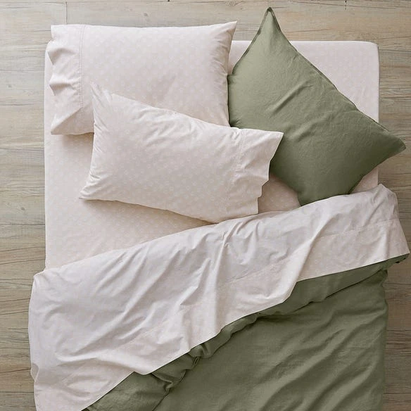 Pawsome 250 TC Cotton Sheet Set 3 Pawsome 250 TC Cotton Sheet Set